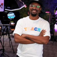 TEACH Retro T-Shirt